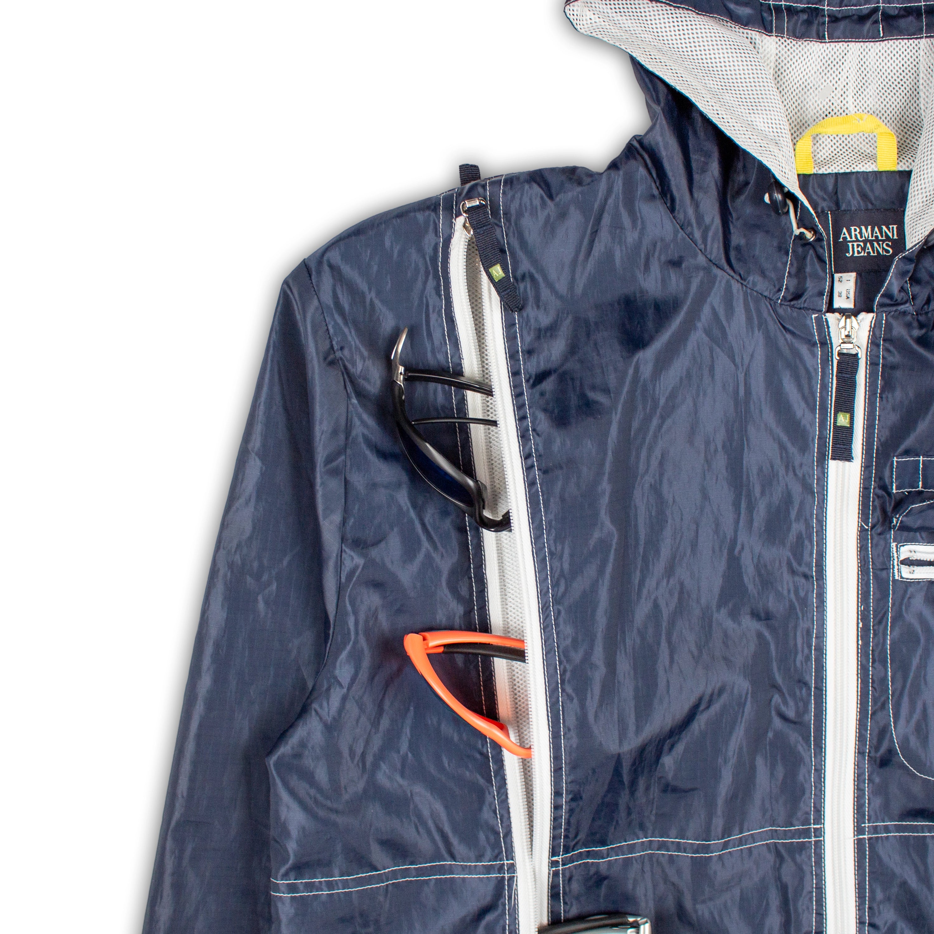 MULTI-POCKET MESH JACKET